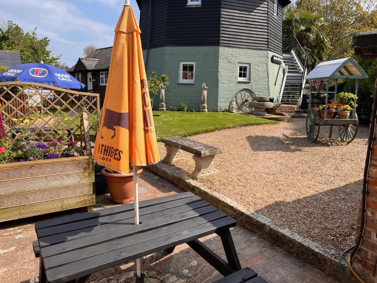 Hunston Mill Self Catering Dog Stay For Free Chichester Dış mekan fotoğraf