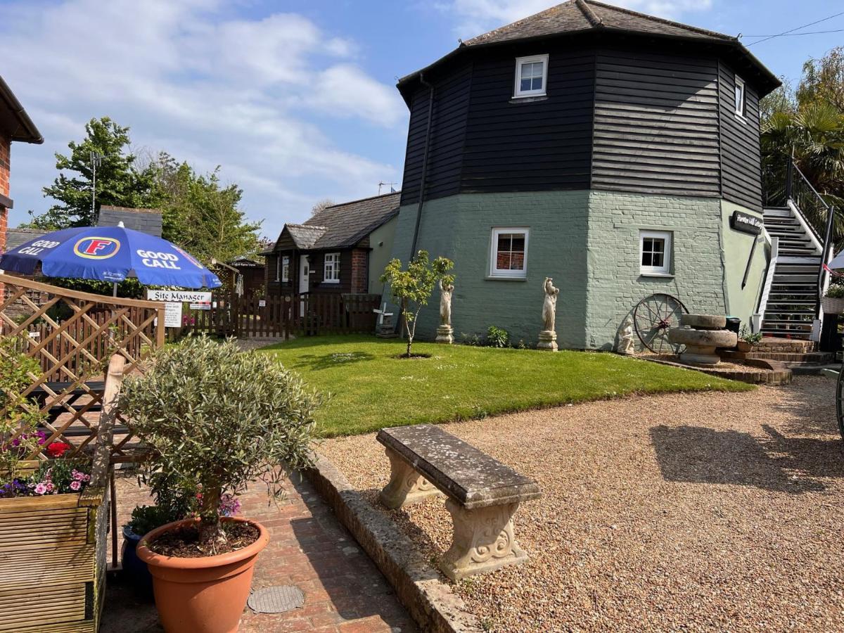 Hunston Mill Self Catering Dog Stay For Free Chichester Dış mekan fotoğraf