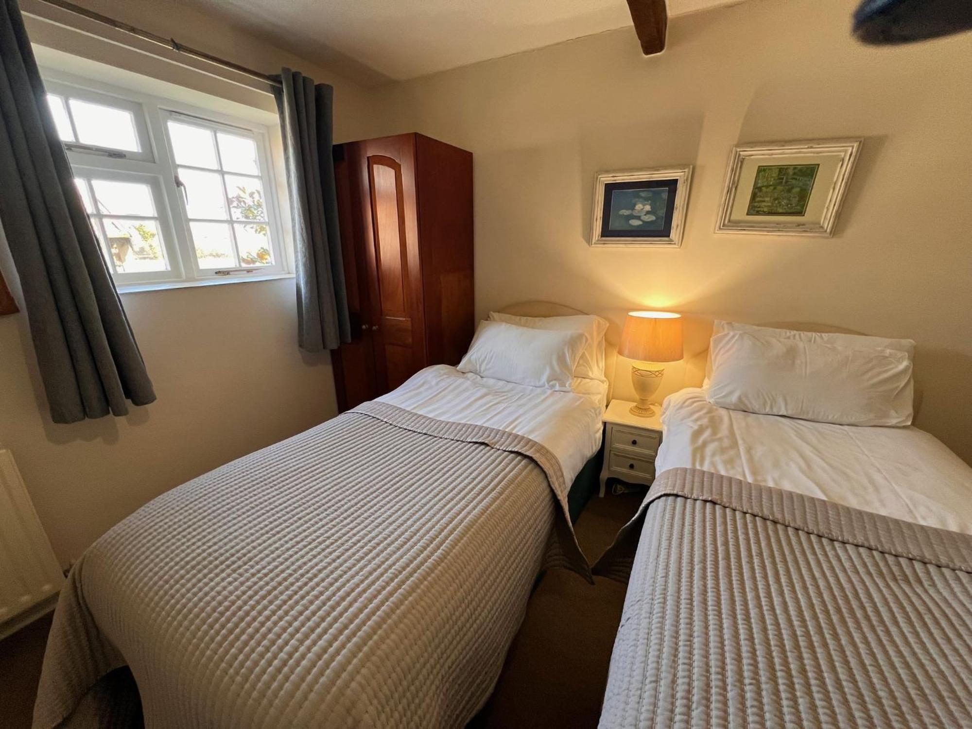 Hunston Mill Self Catering Dog Stay For Free Chichester Dış mekan fotoğraf