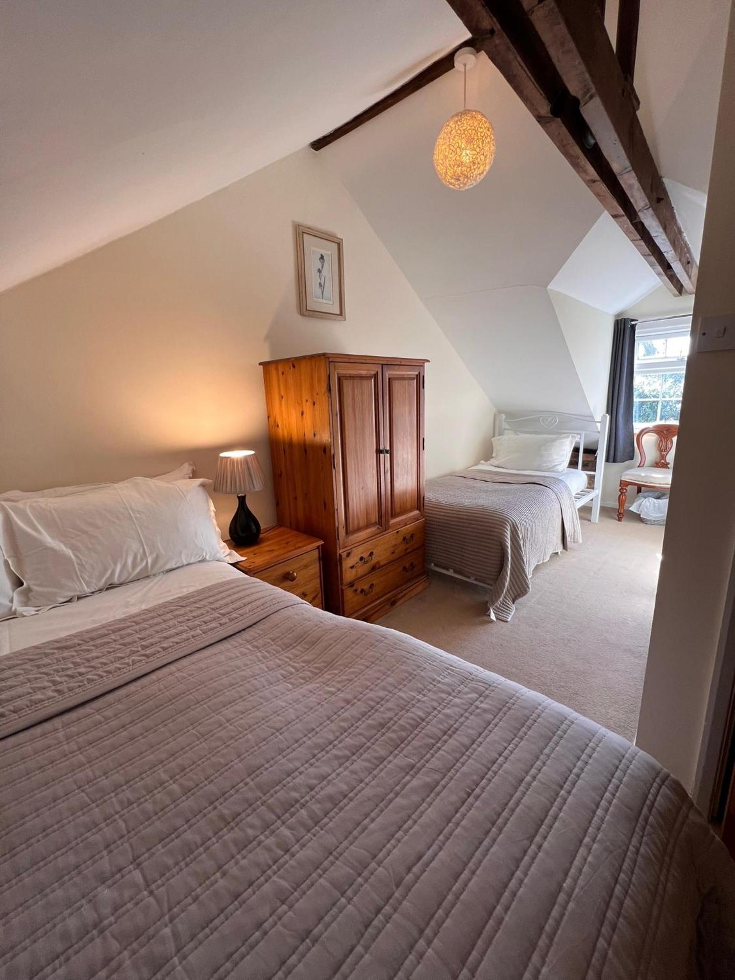 Hunston Mill Self Catering Dog Stay For Free Chichester Dış mekan fotoğraf