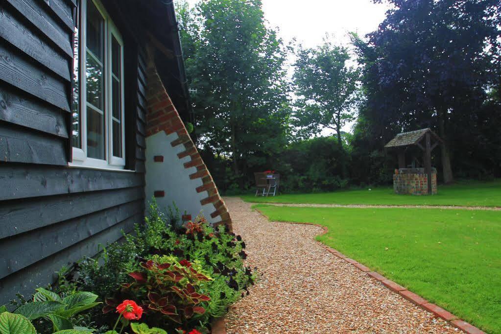 Hunston Mill Self Catering Dog Stay For Free Chichester Dış mekan fotoğraf
